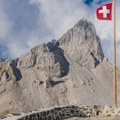 Švajcarski planinari šokirani krađom donacije s vrha planine