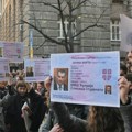 Studenti pokazali „lične karte“ političara: „Pošto naše imaju, da vidimo njihove“