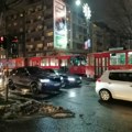 Varnice, gusti dim i plamen: Zapalili se tramvajski kablovi u centru Beograda (video)