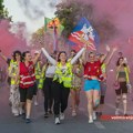 Slika za pamćenje! Nekoliko hiljada građana na protestu u Zrenjaninu pod sloganom „Izađi, izbori se!“ „Izađi, izbori se!“…