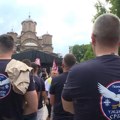 Privođenje u Gračanici zbog majice u bojama zastave Srbije i poruke o ujedinjenju