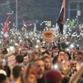 Španski mediji: Masovne demonstracije protiv autokratskog i korumpiranog Vučićevog režima
