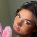 L'Oreal izabrao novo lice za kampanju: OnlyFans zvezda reklamira šminku za tinejdžere, evo i spota
