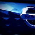 Mercedes prodaje svoj udeo u Nissanu