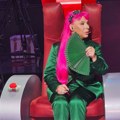 (Video) "o parama neću, za džabe samo kiša pada sa neba": Zorica Brunclik na snimanju "Pinkovih zvezda", Kemiš se ne odvaja od…