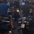 Rijaliti par iz elite 8 na motoru protiv blokada! Na ovaj način pružili podršku građanima (foto)