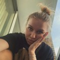 Усвојена је као беба, а данас ужива у богатству најимућнијег српског пара: Ема Цептер привлачи све више пажње на мрежама, а…