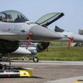 „Politiko”: nepoznavanje engleskog jezika ukrajinskih pilota problem za obuku na F-16