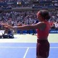 Ameri u neverici: Evo šta je zbog Novaka uradila zvezda američkog tenisa i to pred meč Đoković - Fric (video)