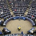 Више од 20 европских политичара тражи од ЕУ истрагу о изборима у Србији