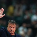 Najgori gubitnik u svetu sporta! Ergin Ataman pravio haos usred meča! Turčin pobegao sa klupe, nije mogao da gleda poraz…