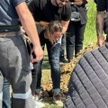 "Počela da se skida čim je sahranila muža" Pevačica ostala udovica u 31. godini, sada na meti užasnih komentara zbog vrelih…