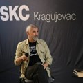 Moć raste iz puščane cevi, a policajci su ih imali sa sobom: Nenad Glišić, pisac i prevodilac, za Danas