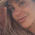 Marina Visković smuvala opasnog frajera: Podelila privatne slike sa Mikonosa: Svi gledaju u njegovu tetovažu