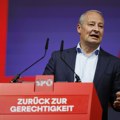 Evroposlanik Šider o neredima u Srbiji: Vučić preti sopstvenom narodu, EU da prekine lažnu suzdržanost, dani njegove vlasti…