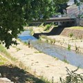 Čitaoci javljaju: Ribolovom protiv vrućine
