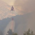 Tri aviona krenula ka Grčkom poluostrvu. Panika u popularnom letovalištu: Buknuo požar, u toku borba s vatrom