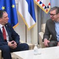 Vučić sa ambasadorom Vilanom: Sve države treba da ulože napore za postizanje održivog mira