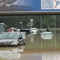 Telo mladića pronađeno u automobilu: Bujica nosila sve pred sobom, razorne oluje od severa ka jugu