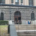 Jake policijske snage kod Skupštine, studenti 2.0 objavili kad počinje književno veče