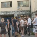 Studentkinja Filozofskog uhapšena u autobusu