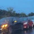 Lančani sudar kod Velike Plane: Učestvovalo pet vozila: Saobraćaj usporen (foto, video)