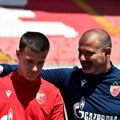 Moj Aleksandar već je bolji igrač od mene: Dejan Stanković govorio o svom nasledniku posle njegovog debija za Srbiju