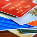 Tramp upozorio kompanije: Kamate na kreditne kartice do 10 odsto