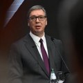 Vučić čestitao ženama 8. mart: Hvala što toliko volite našu Srbiju