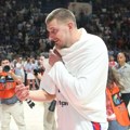 Nikola Jokić otišao na “Pepijadu”: Okupio saigrače iz juniorskog tima, na stolu samo limenke piva