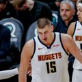 Nikola Jokić postigao 24 poena u porazu Denvera od Oklahome