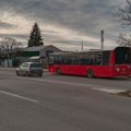 Karambol u Nišu: Kamion udario u autobus, ima povređenih