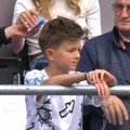 Stefan Đoković viđen sa novom frizurom na meču Novaka: Svi su se iznenadili njegovim imidžom