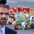(Foto) na inicijativu gradonačelnika mićina Prvi čovek grada uputio Skupštini Grada predlog za izradu spomenika žrtvama…