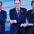 Lavrov zapalio planetu "Teška situacija u svetu..."