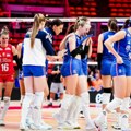 Suze i neverica srpkinja, dosadašnjih šampionki sveta: Ovako su naše odbojkašice reagovale na šokantno ispadanje sa Svetskog…
