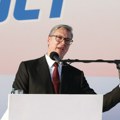Vučić odbacio optužbe Akademskog plenuma o skupu u Beogradu: „A jel danas u Kraljevu hladnije?“