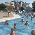 "Ovo je najlepši poklon grada": Više od 250 penzionera u Nišu besplatno vežba na bazenu Čair