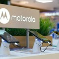Motorola najavila novi kompaktni sklopivi Razr telefon