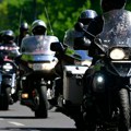 Ludost: Ruski "Noćni vukovi" krstili Mesec da bude pravoslavan?! Nadrealni ritual na granici sa Estonijom