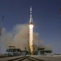 Rusija lansirala raketu Sojuz 2.1-v Ovo je drugi ruski vojni satelit lansiran za nedelju dana (video)