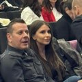 Vlado georgiev u javnosti sa 15 godina mlađom ženom: Milica pleni lepotom: Svi komentarišu koliko su zaljubljeni (Video)