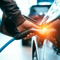 U fabrici u Kragujevcu proizvedeni prvi električni automobili