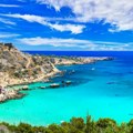 Na dva minuta od plaže: Otkrijte čari egzotičnog Kipra za samo 640 evra, na poklon međunarodno zdravstveno osiguranje!
