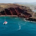 Crvena plaža više ne postoji posle velikog odrona: Potresi trajno menjaju izgled Santorinija