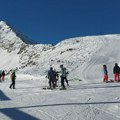 Mračna strana poslova iz snova: Plate mame, a posle nemaju izlaz! Šta zajedničko imaju ski instruktori, Diznijeve princeze i…