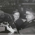 "Radite šta hoćete, ali ja bez nje ne mogu" Sve Titove žene: Svaku je ostavio, samo jednu do smrti nije preboleo, sahranio…