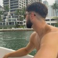 Zarađuje silne milione, a otac Tihomir prodaje ribu u Hrvatskoj! Svake nedelje na račun mu legne 240.000 evra, a on golfom…