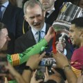 Barsina odluka vredna četvrtog trofeja, ključni transfer posle pune decenije?!