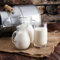 Lidl će otkupiti milion litara mleka od domaćih proizvođača